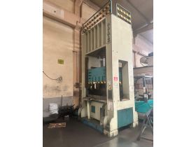  DRNLER MARKA 250 TON SIVAMA PRES
